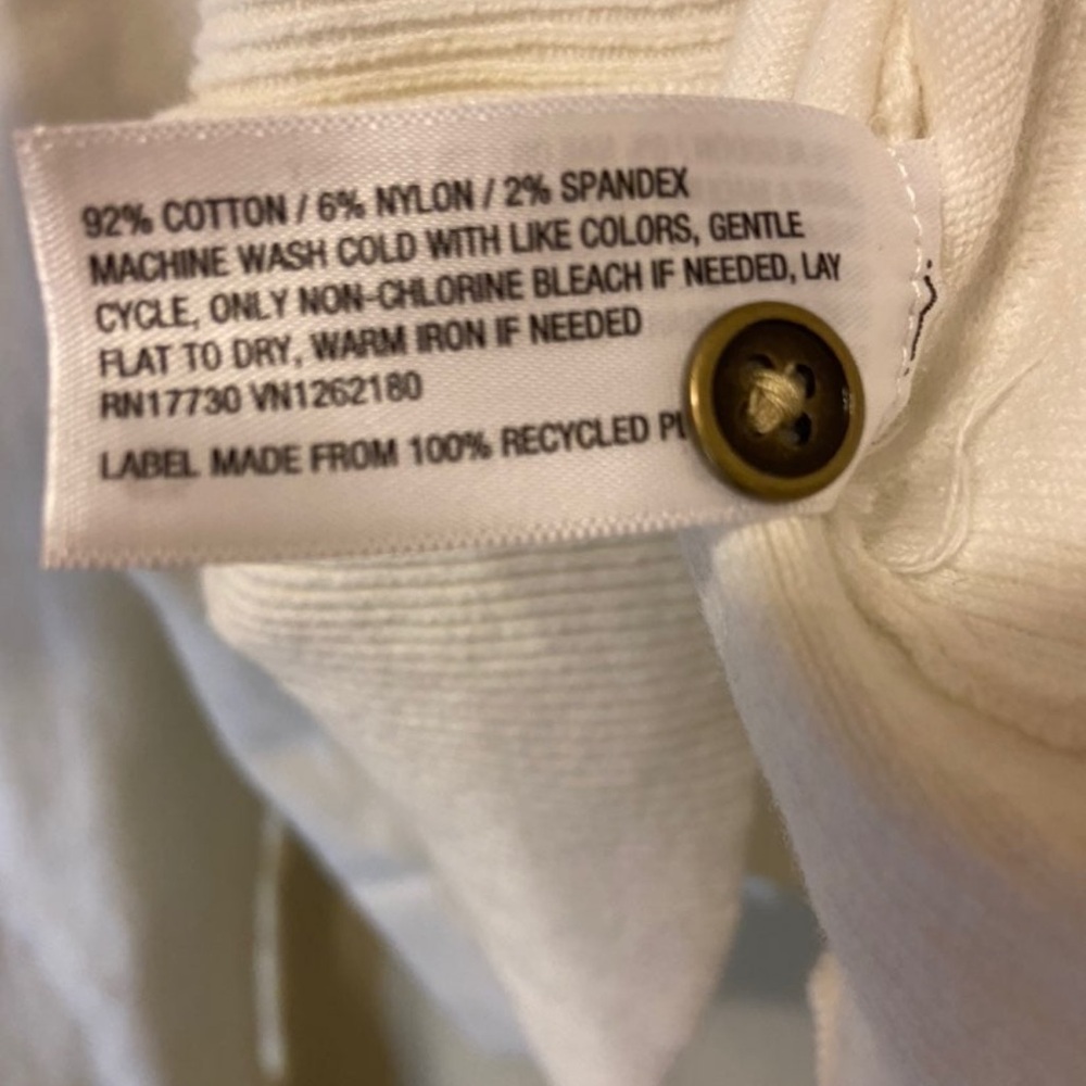 White Ruffle Button-Up Cardigan - Picture 3 of 4